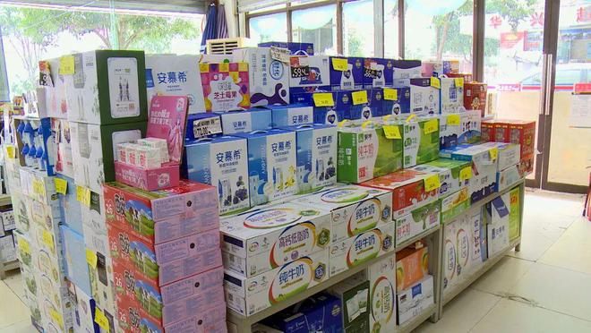 邛崍生活物資供應充足，市民安心選購日常用品